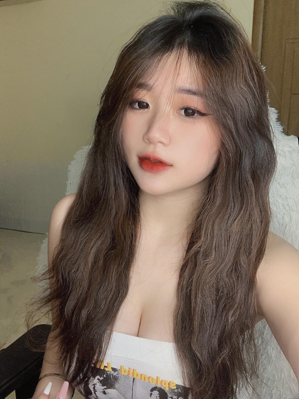 Nữa đêm xxx hai chị em dâm dục